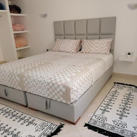 Zak Appartement Есувейра Екстериор снимка